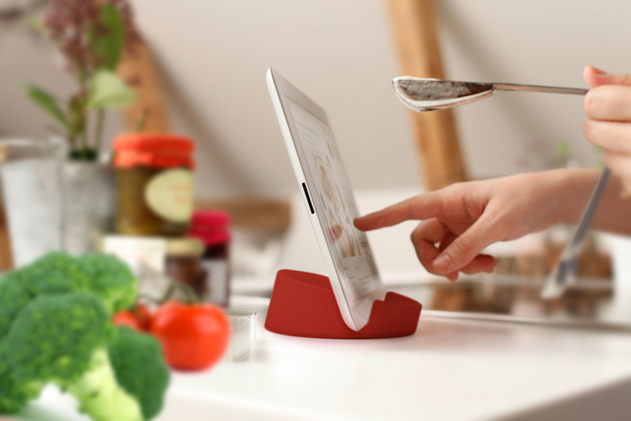 iPad ställ Kitchen Tablet Stand. Kokboksstöd för iPad/tablet PC - Röd. ø11,4 cm, 4,5 cm hög. Silikon - 4