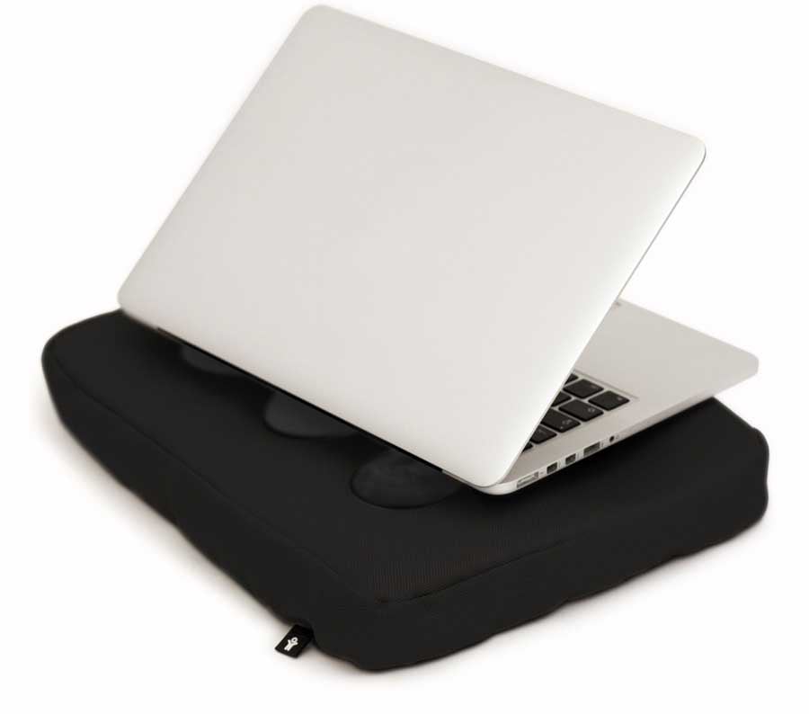 Surfpillow Hitech för laptop - Svart/Svart. 37x27x6 cm. Polyester/Silikon