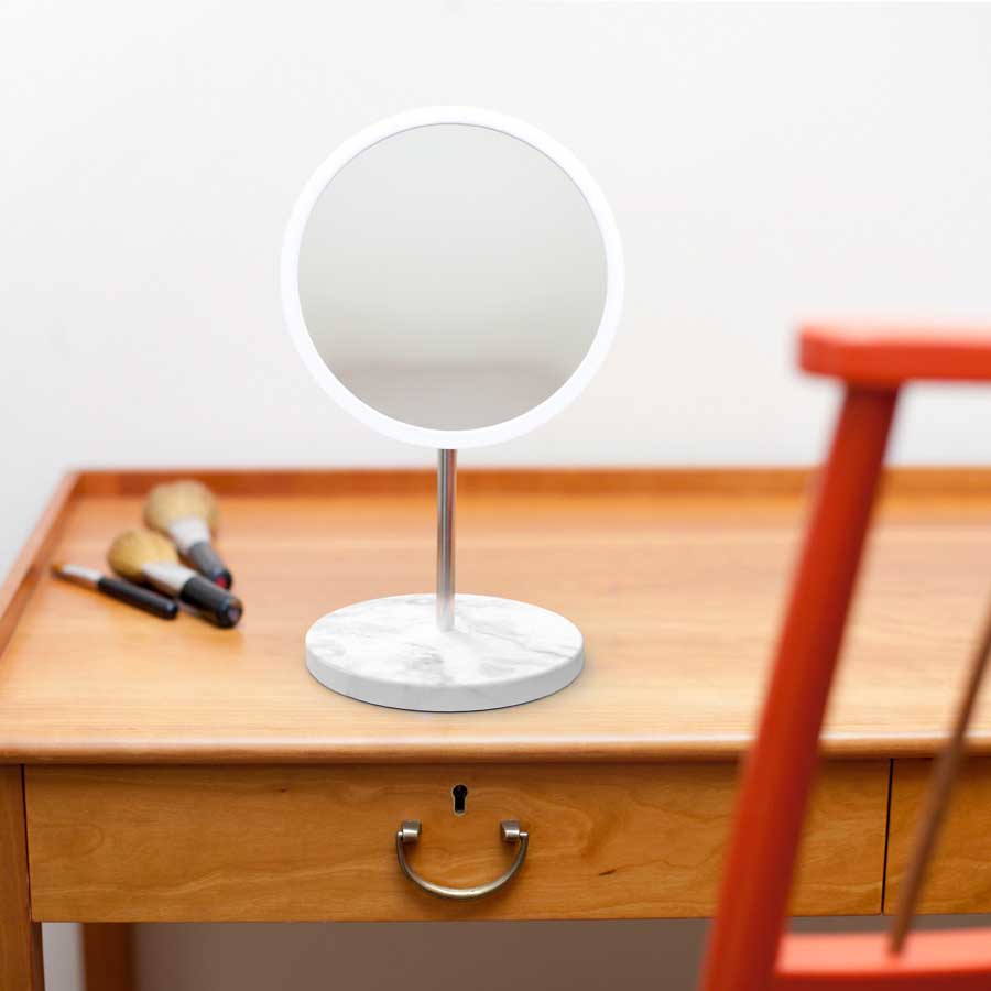 Löstagbar Make-up spegel X5. AirMirror™ Table Stand. Bordsmodell - Marmor. Vit, grå. ø 16,5 cm, 3 cm djup. Glas. Silikon - 7