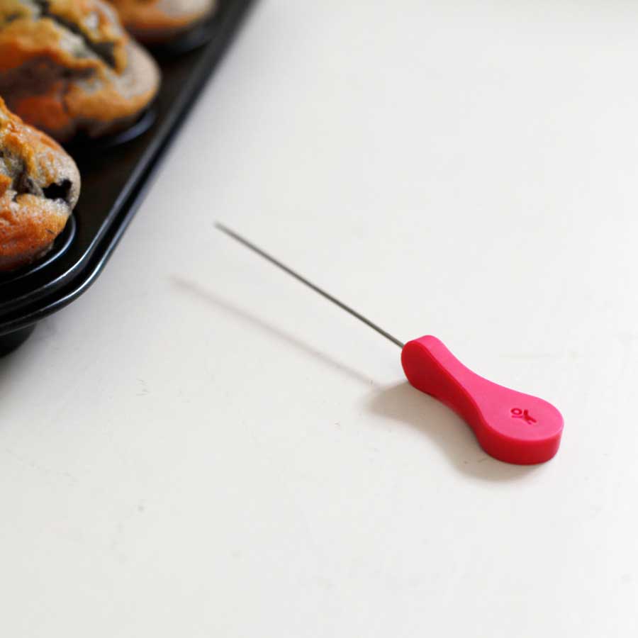 Potato, Cake Tester Air - Svart. 13x2,1x1 cm. Silikon, rostfritt stål - 2