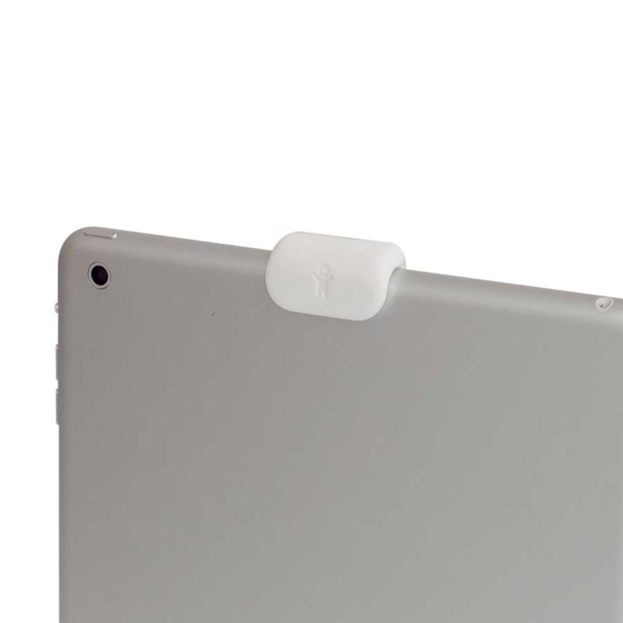iPad-skärmskydd i köket. För iPad 2,3 och 4  Transparent. Vita fästen